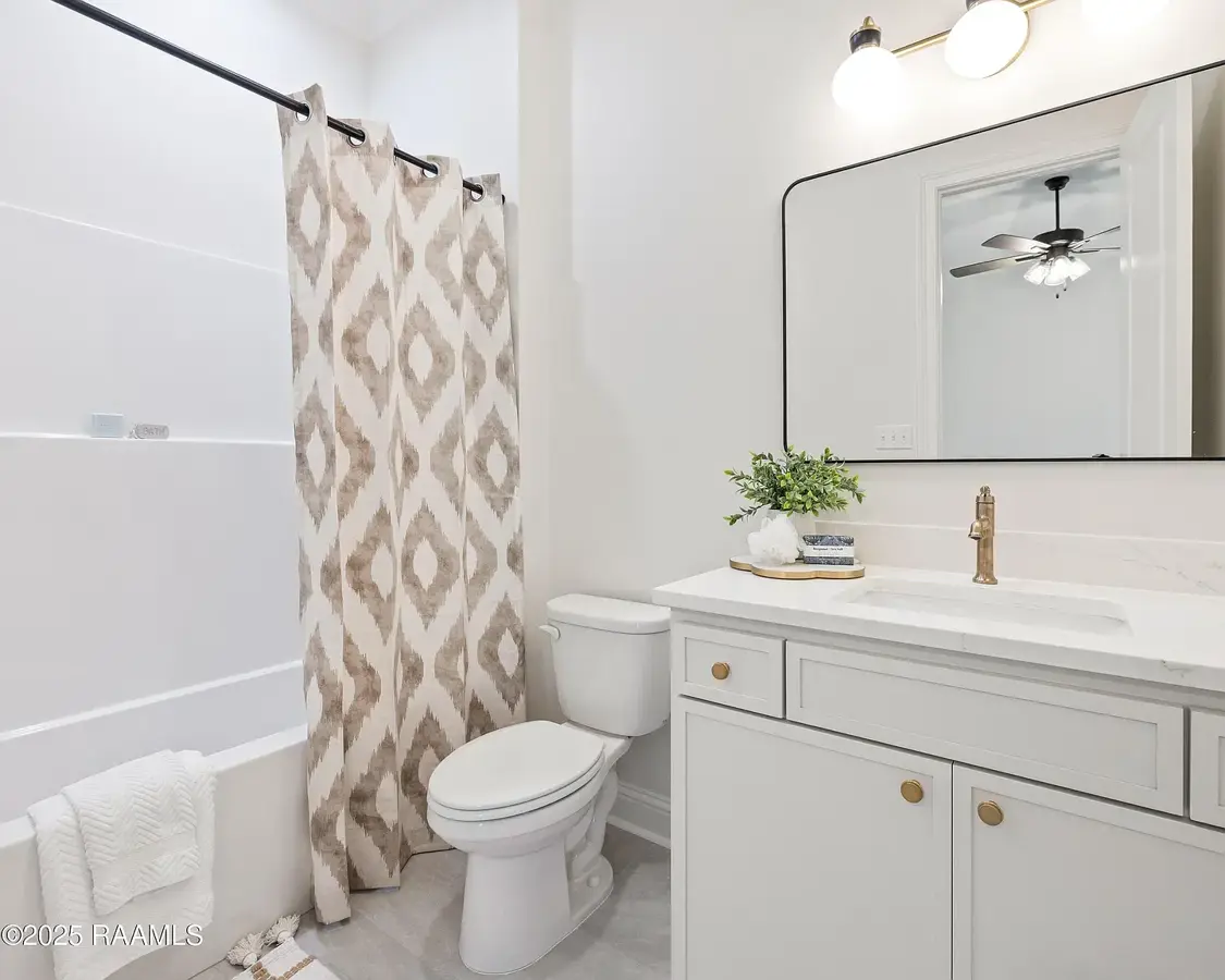 102 Sanctuary Lane photo 19