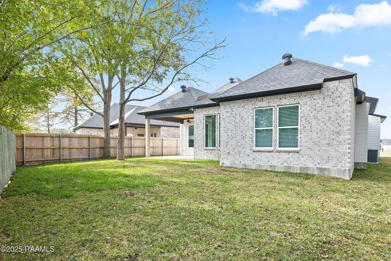 102 Sanctuary Lane photo 20