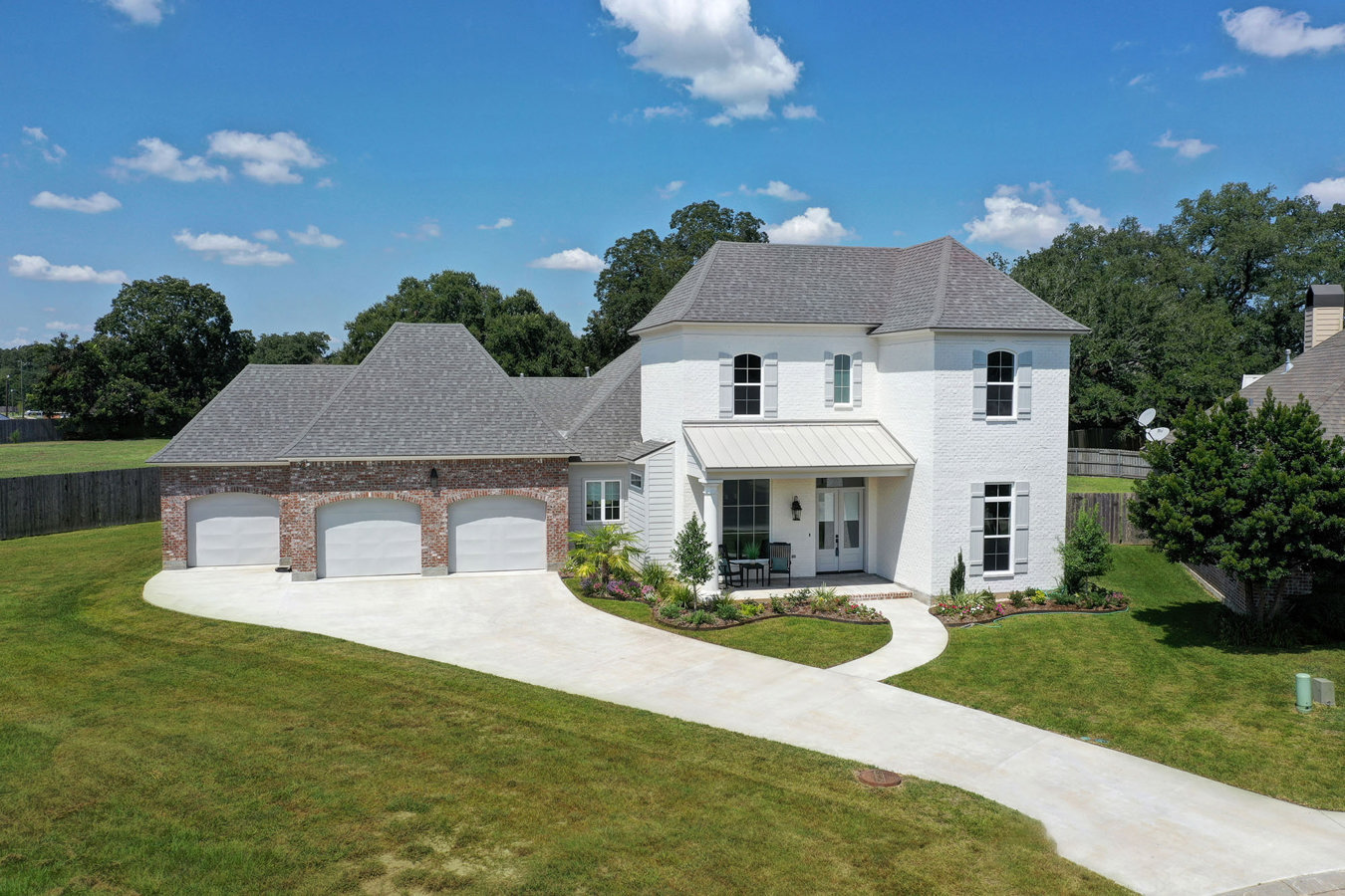 410 Ambergris Lane photo 1